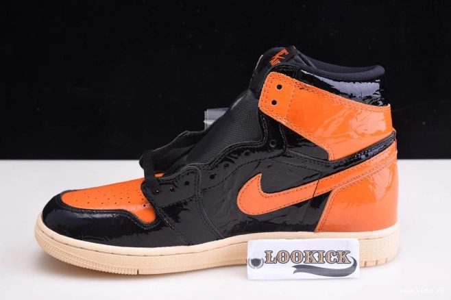 Retro Air 555088-028 - Backboard 3.0 1 High Jordan Shattered 0710